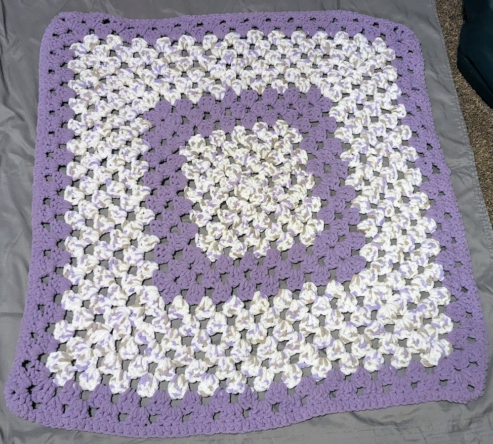 Chunky Granny Square Baby Blanket